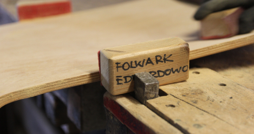 Jednodniowe Warsztaty Renowacji Mebli na Folwarku Edwardowo