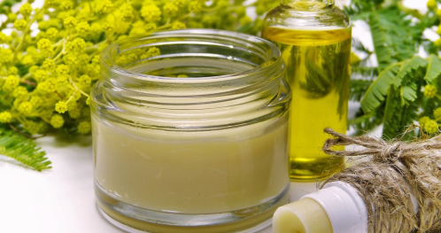 Naturalne kosmetyki: balsam do ust i peeling do ciała