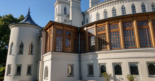 Pałac Patrykozy - zwiedzanie z przewodnikiem