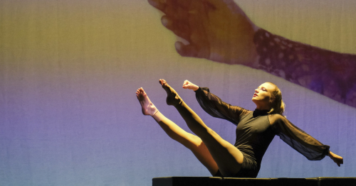 "Muśnięcia" - spektakl Teatru Tańca TEST