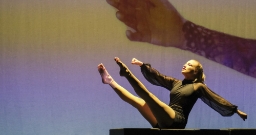"Muśnięcia" - spektakl Teatru Tańca TEST
