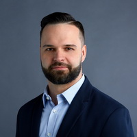 WOJTEK BARTOSIK